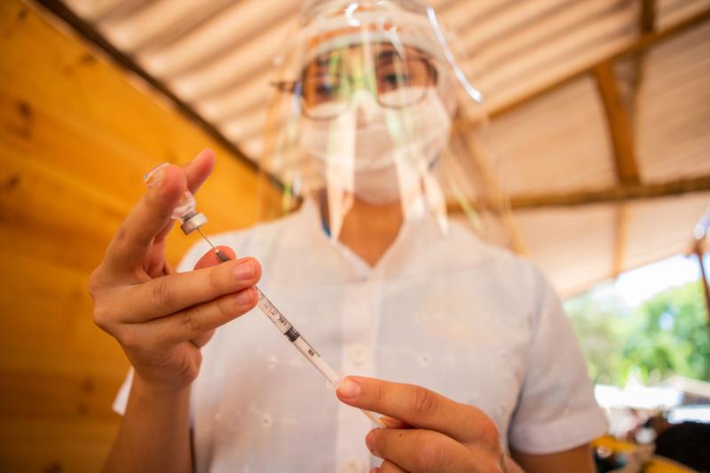 Minas recebe mais 390.550 doses de vacinas contra a covid-19 nesta sexta-feira