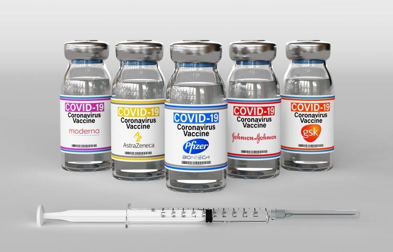 Trigésima terceira remessa de vacinas contra a Covid-19 irá imunizar vários tipos de públicos em Guaxupé