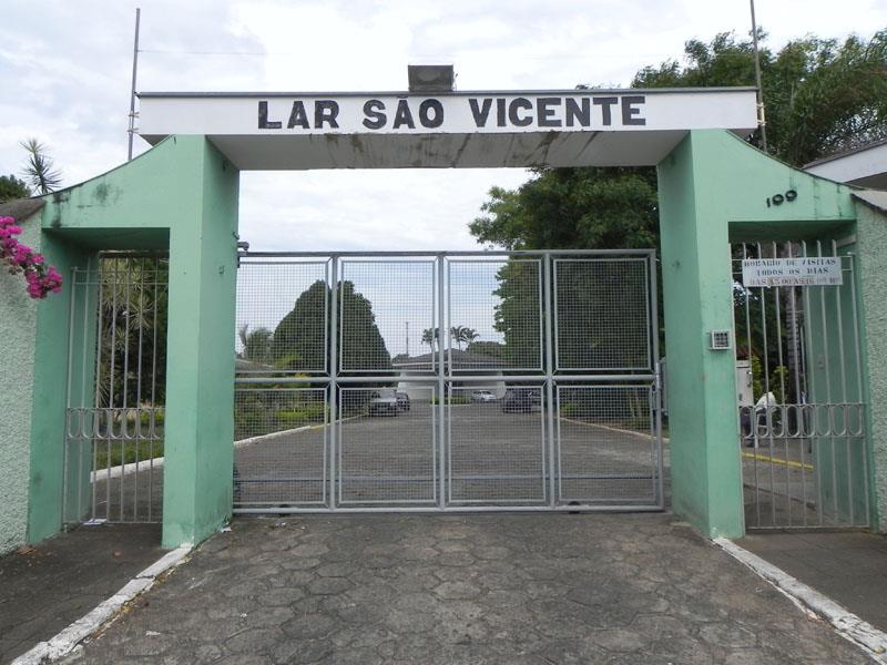 Lar São Vicente de Guaxupé esclarece sobre casos de Covid-19