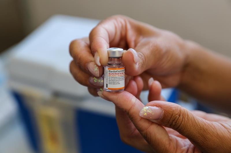 Minas distribui mais 114 mil vacinas pediátricas da Pfizer e Guaxupé receberá 220 doses