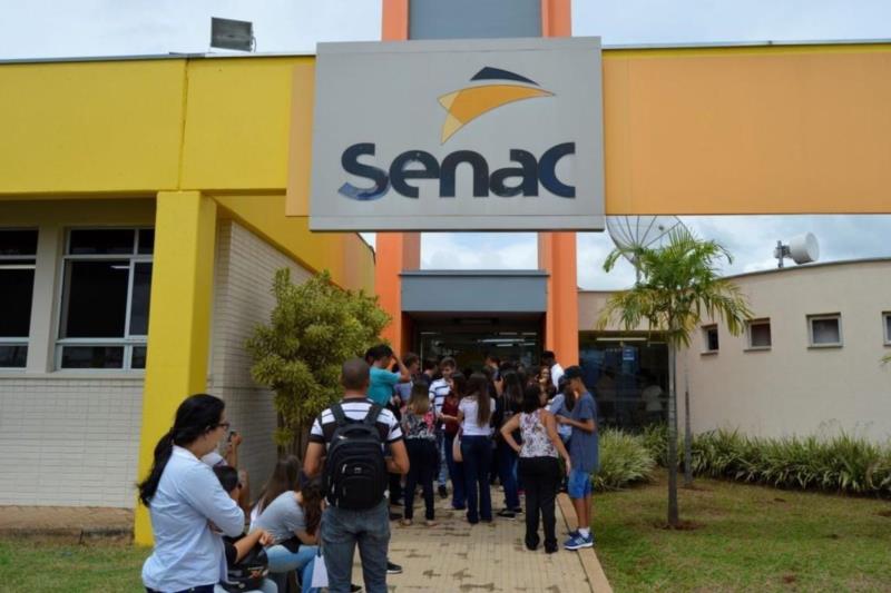 Senac em Guaxupé oferta 240 vagas gratuitas para cursos técnicos a distância