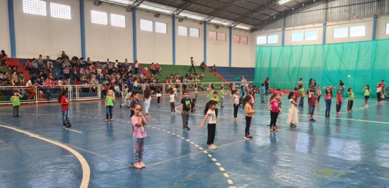 Com 350 crianças, Cantata de Natal em Bom Jesus da Penha tem direção  artística de professores de Jacuí e Guaxupé | Jornal da Região
