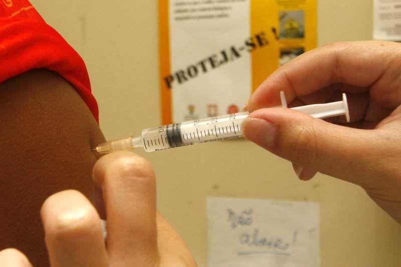 Após morte, Monte Santo inicia vacinação contra febre amarela