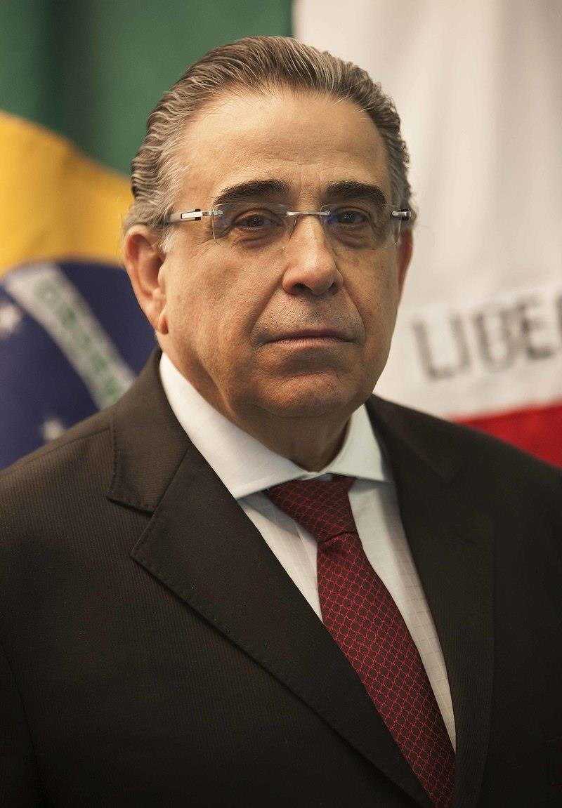 Minas decreta luto oficial de três dias pela morte do ex-governador Alberto Pinto Coelho
